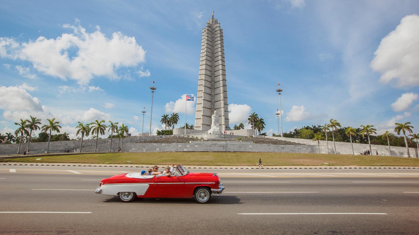 HAVANA AND ITS OUTSKIRTS BY CLASSIC CONVERTIBLE